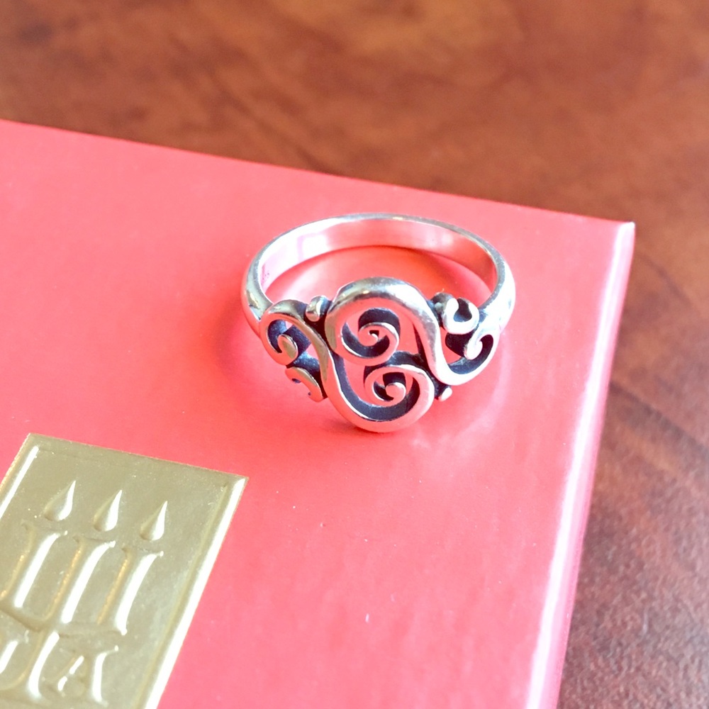 James Avery Spanish Swirl Ring